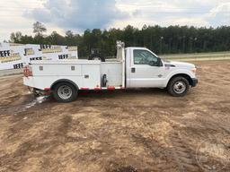 2012 FORD F-350 S/A UTILITY TRUCK VIN: 1FDRF3GT2CEB55563