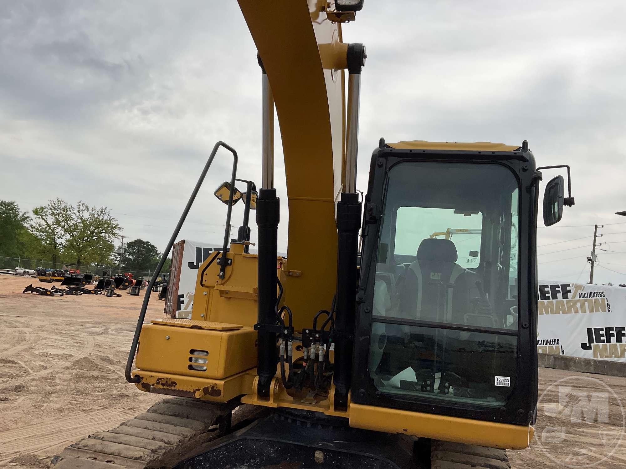 2016 CATERPILLAR 312FGC HYDRAULIC EXCAVATOR SN: FKE00304