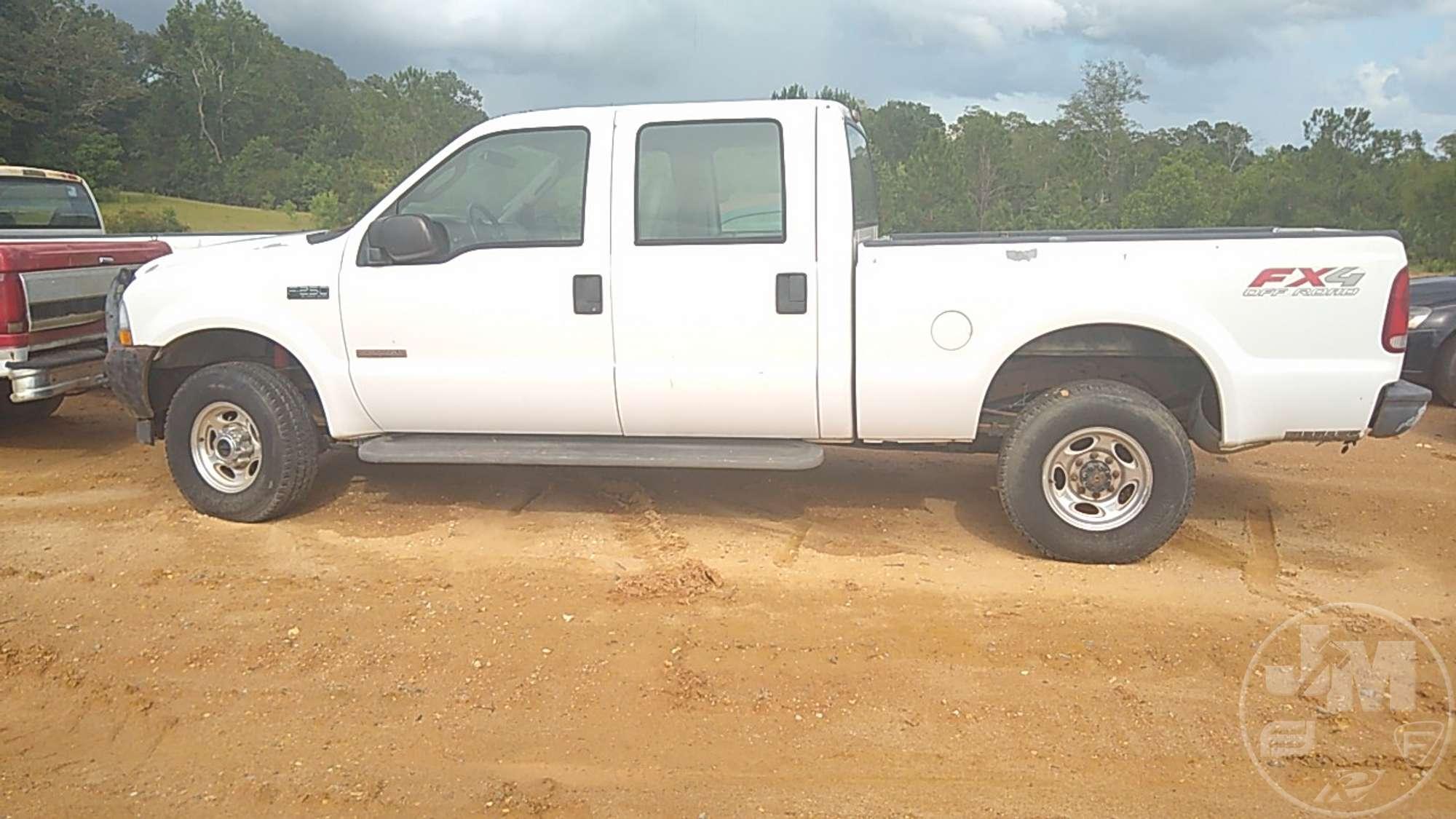 2003 FORD F-250 VIN: 1FTNW21P33EC27895