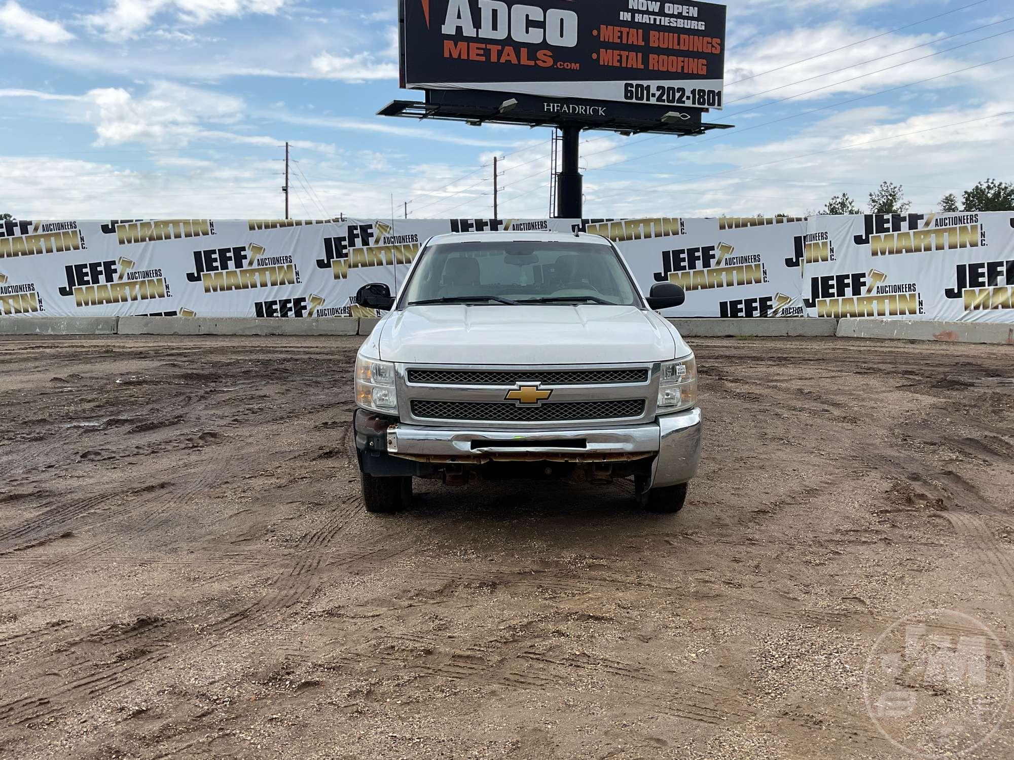 2013 CHEVROLET SILVERADO CREW CAB PICKUP VIN: 3GCPCSE0XDG313990