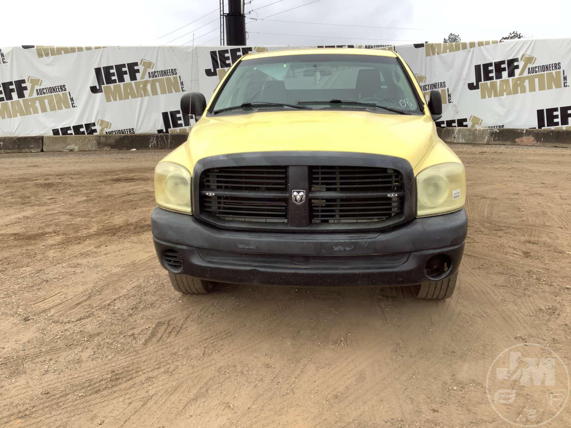 2008 DODGE RAM 1500 CREW CAB PICKUP VIN: 1D7HA18N58S571270