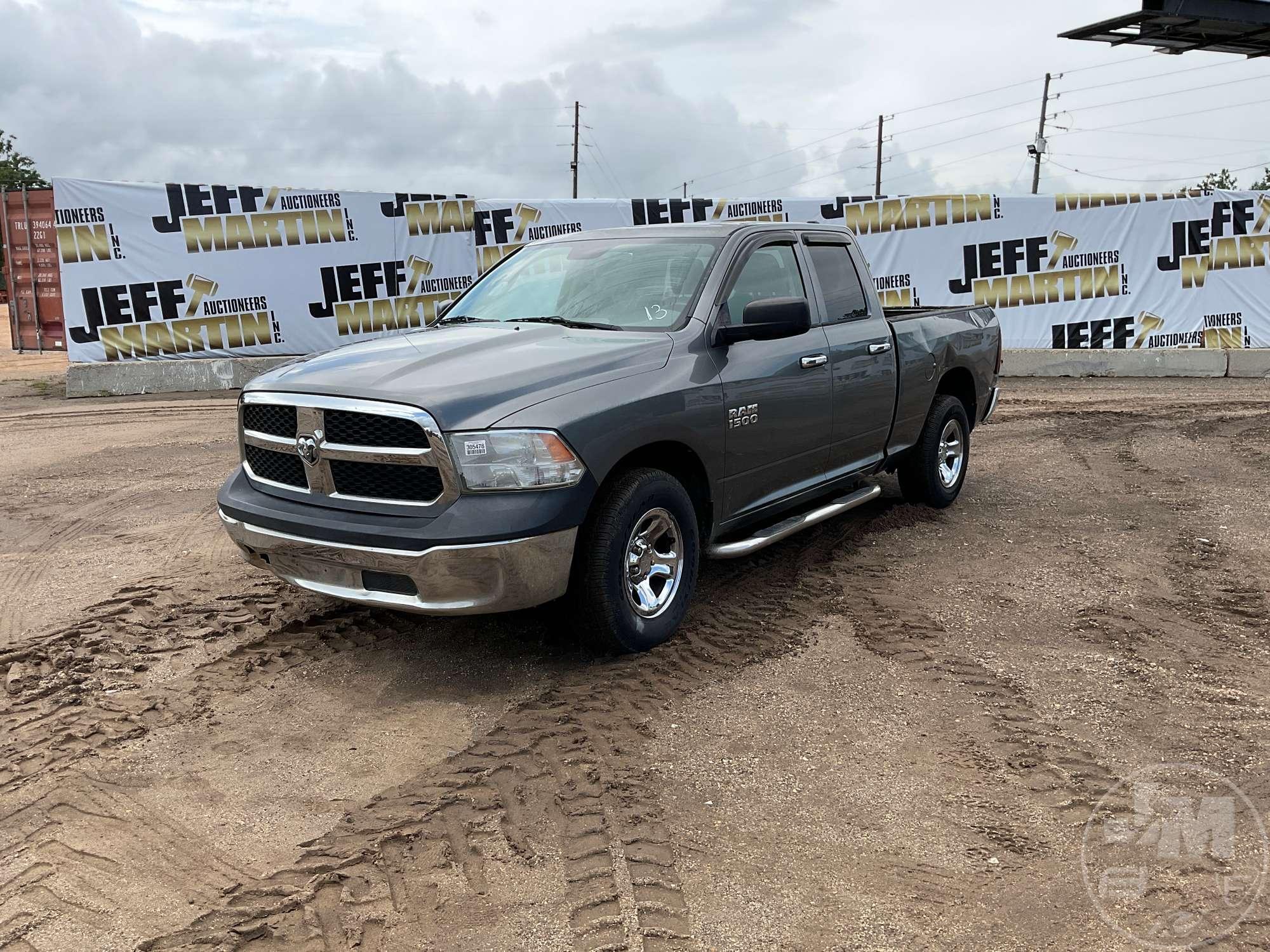 2013 RAM 1500 CREW CAB 4X4 PICKUP VIN: 1C6RR7FP6DS592824