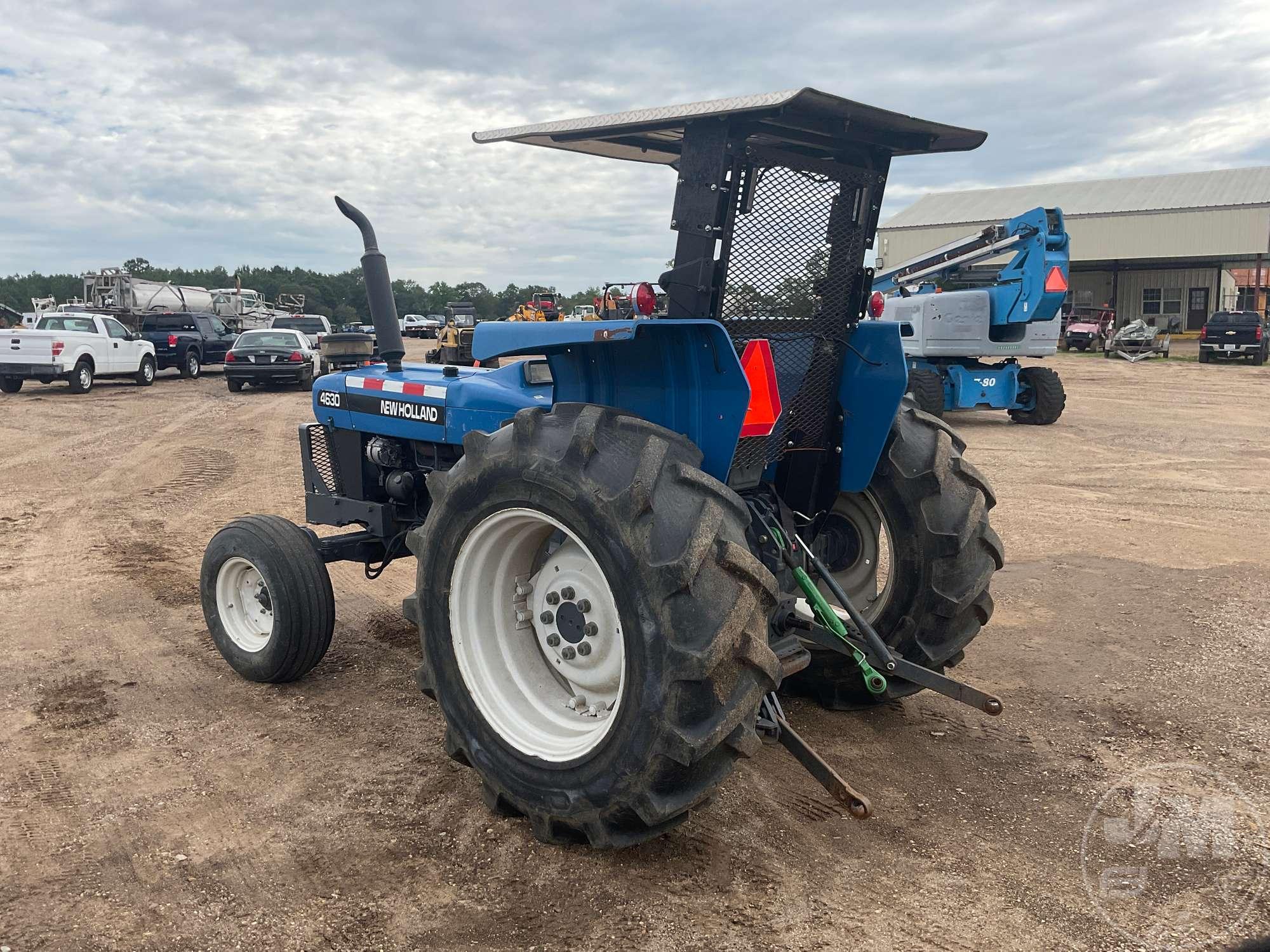 1997 NEW HOLLAND 4630 TRACTOR SN: 067210B