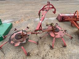 LELY INDUSTRIES HAY TEDDER 41015 SN: 9261821