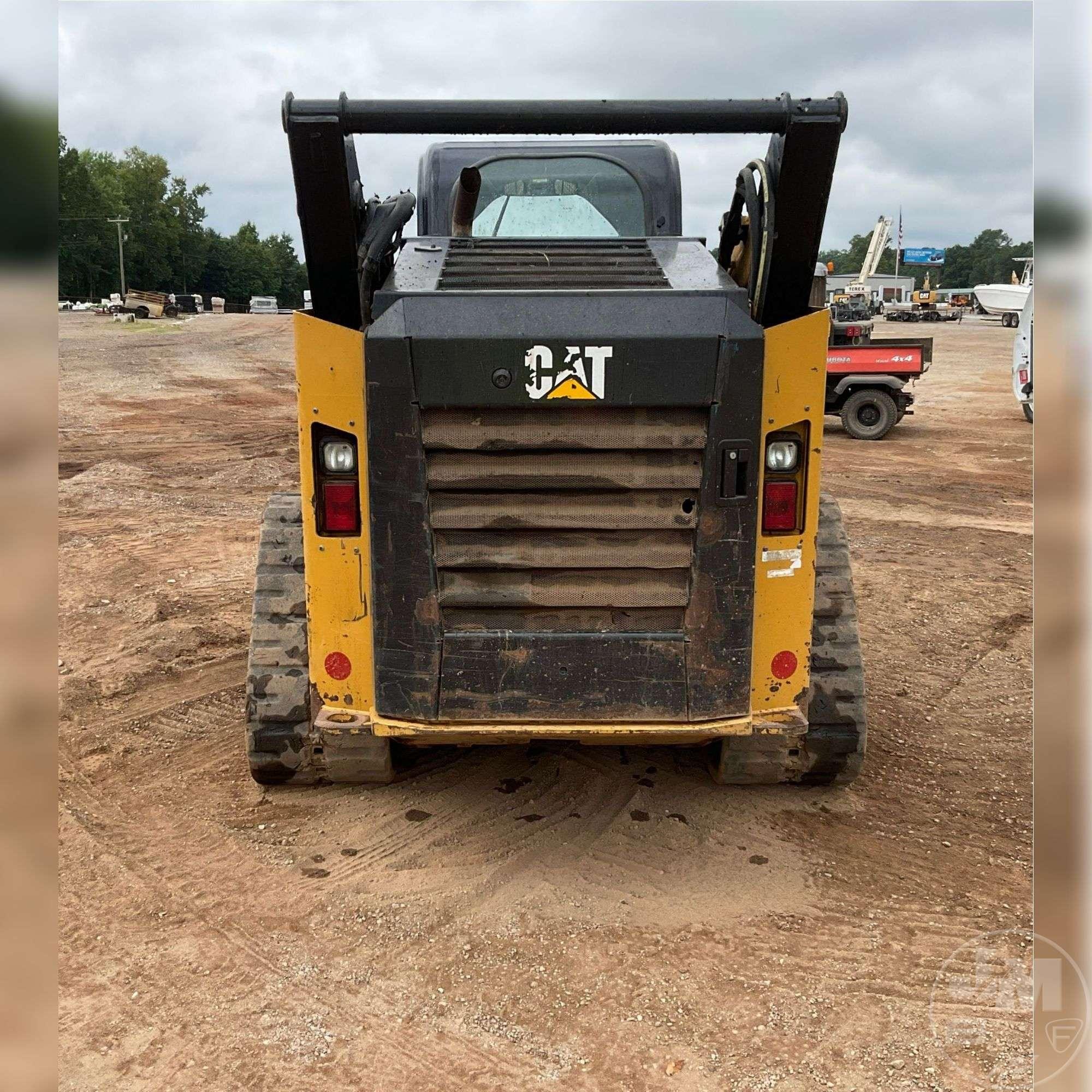 2016 CATERPILLAR MODEL 299D2 MULTI TERRAIN LOADER SN: CAT0299DHFD201329 CAB