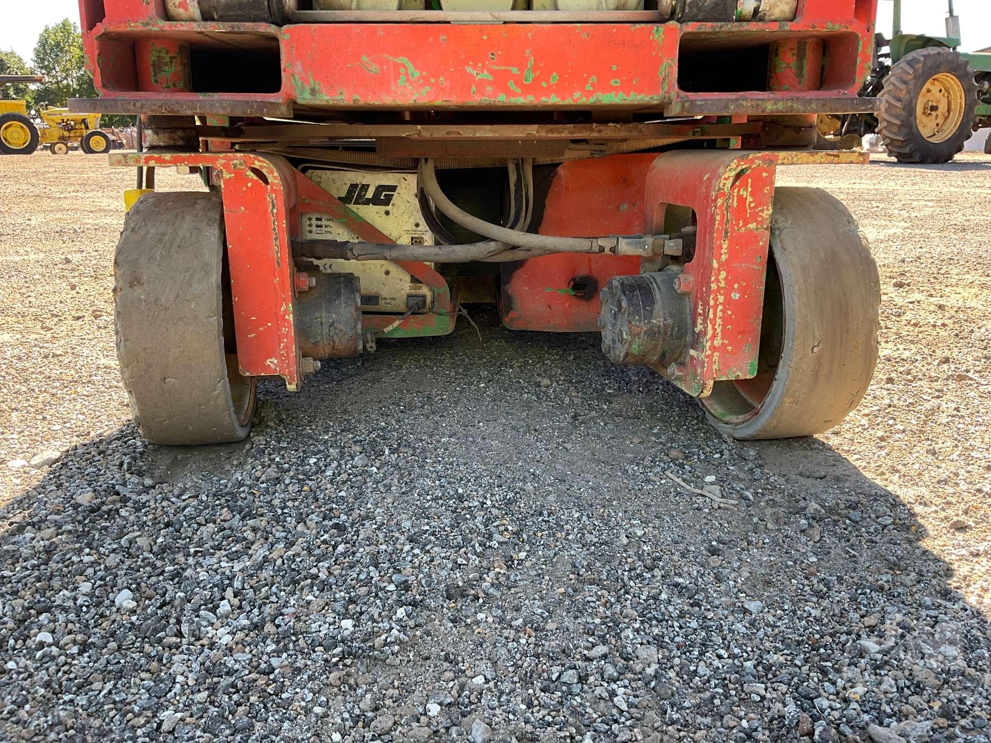 JLG 1932E2 19’...... SCISSOR LIFT