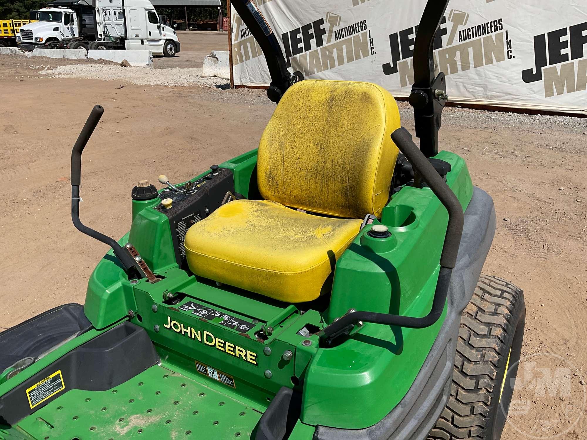 JOHN DEERE Z920 ZERO TURN SN: TC9L0AM010643