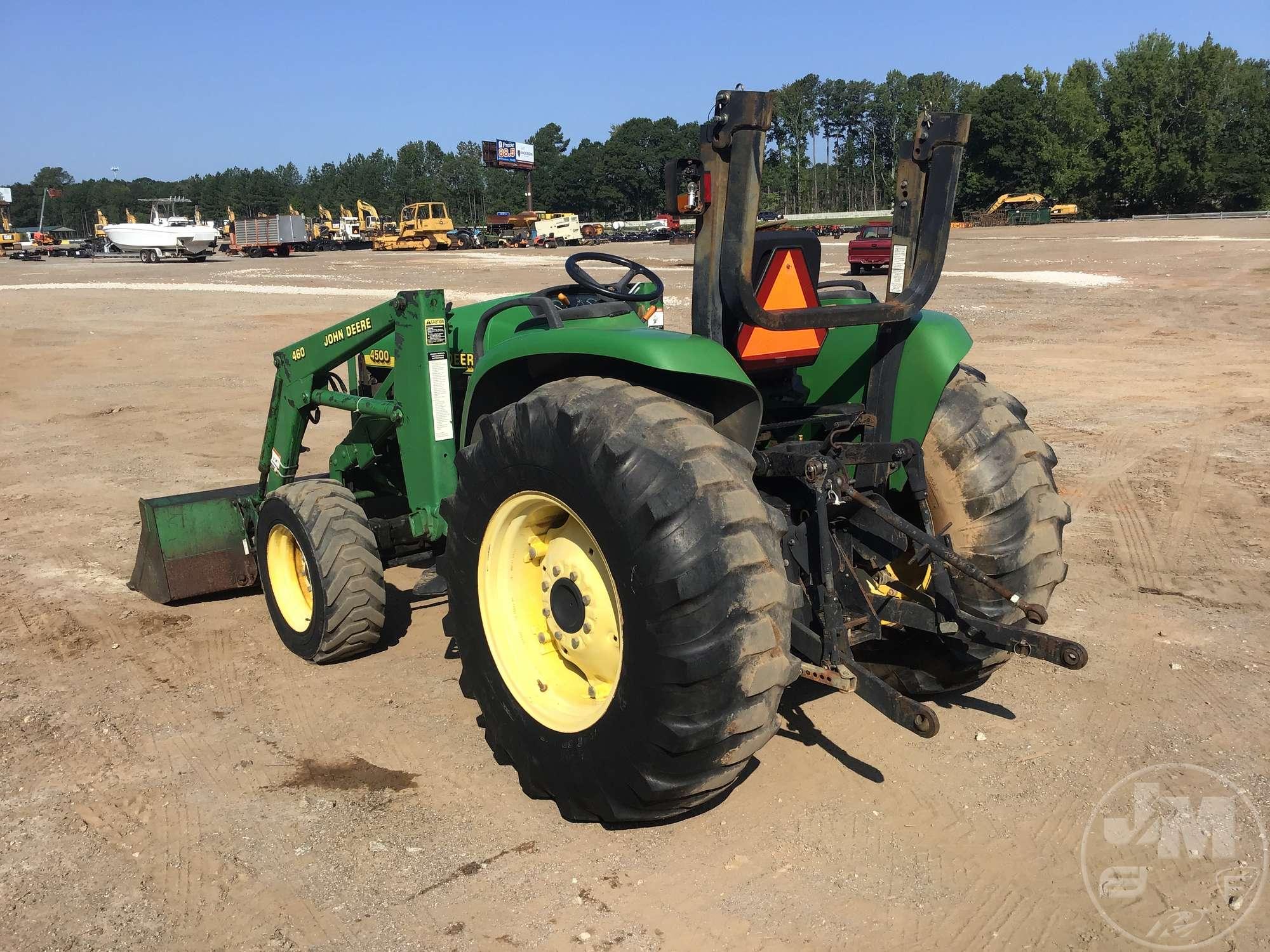 2000 JOHN DEERE 4500-460 4X4 TRACTOR W/ LOADER SN: LV4500P354084