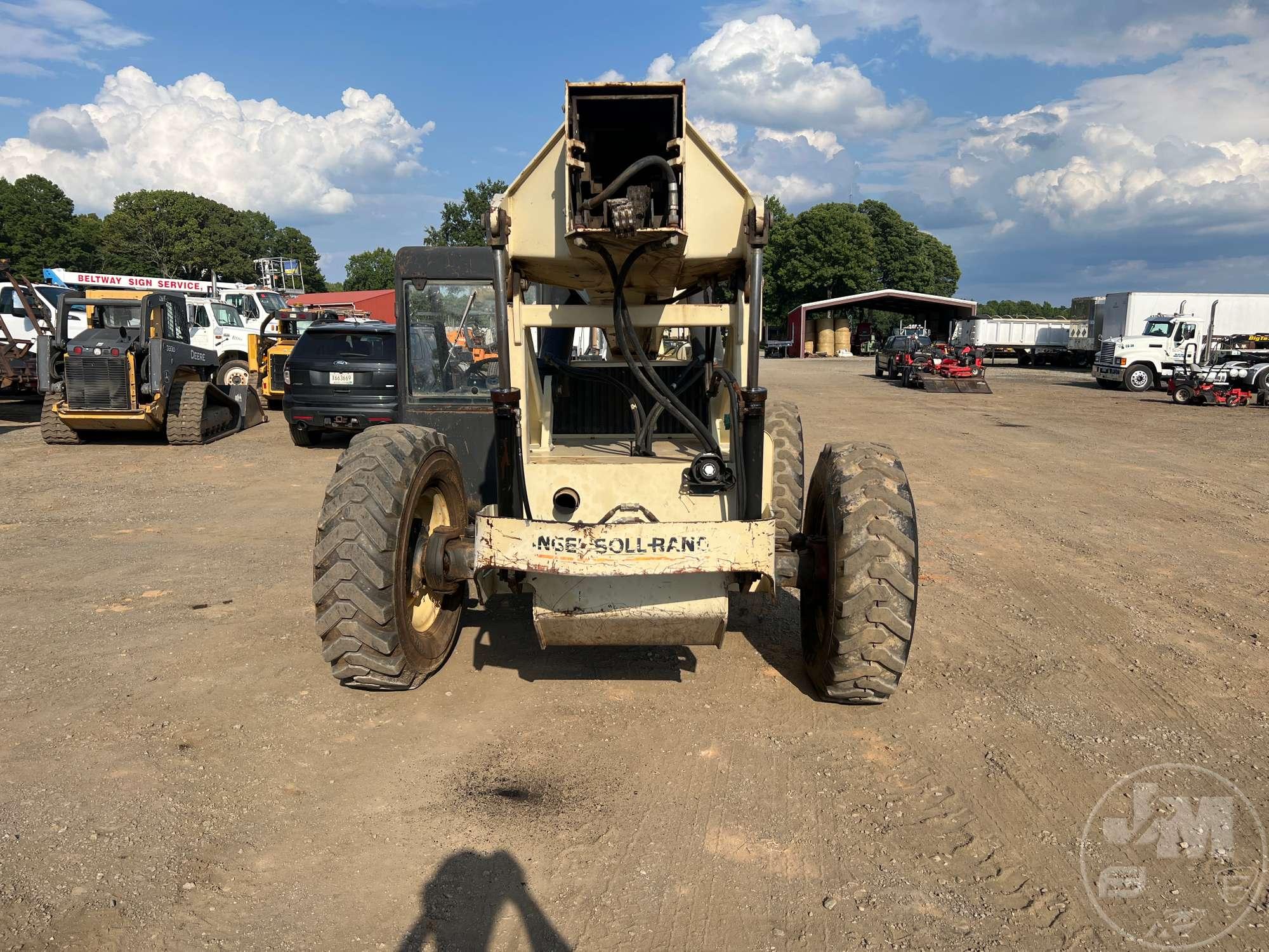 1999 INGERSOLL-RAND VR-642B TELESCOPIC FORKLIFT SN: 160690