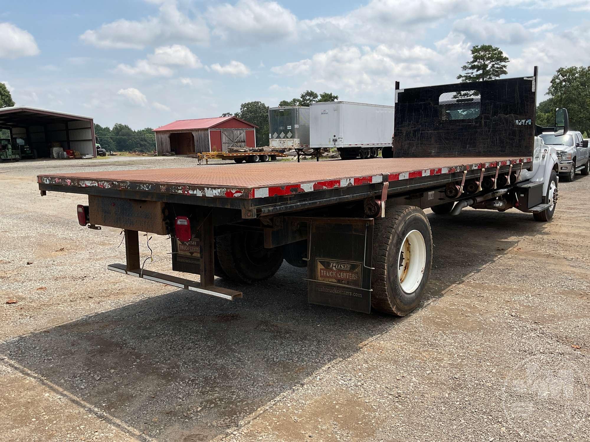 2017 FORD F-750 SUPER DUTY SINGLE AXLE DUMP TRUCK VIN: 1FDNF7DC3HDB00658