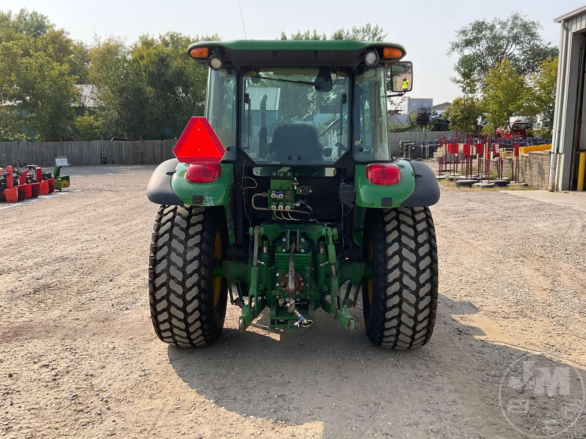 JOHN DEERE 5105 M 4X4 TRACTOR