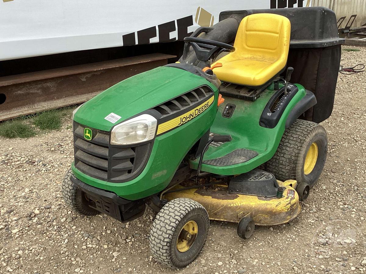 JOHN DEERE D140 RIDING MOWER SN: 1GXD140ELCC307854