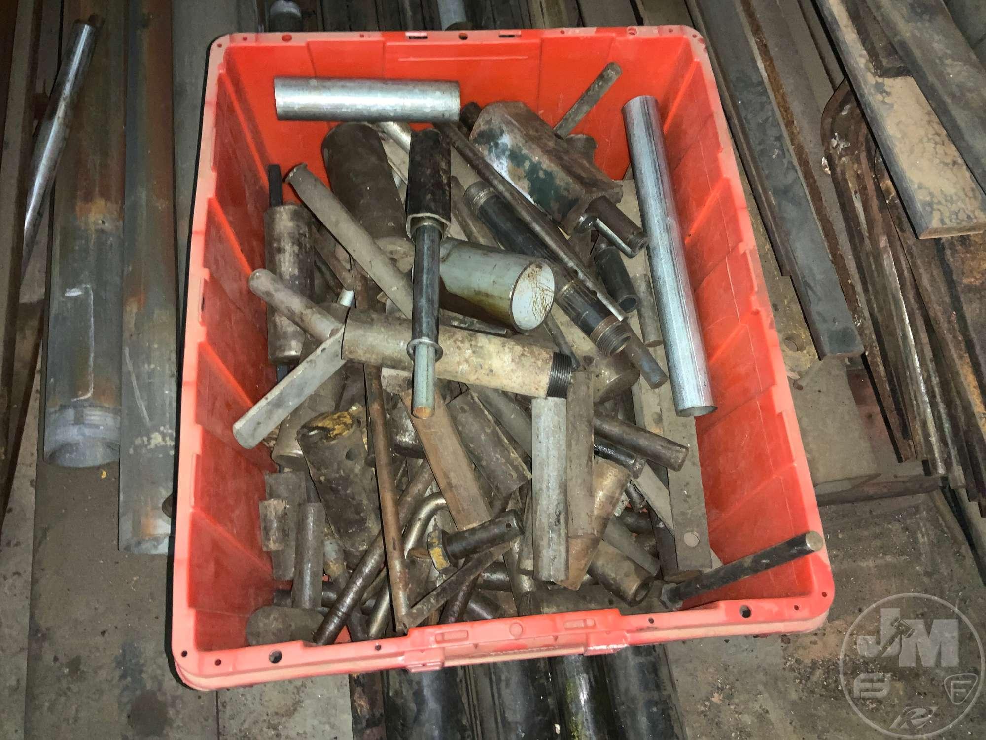 QTY OF MISC METAL THREADED PIPE, PLATES, REBAR RODS, ETC,