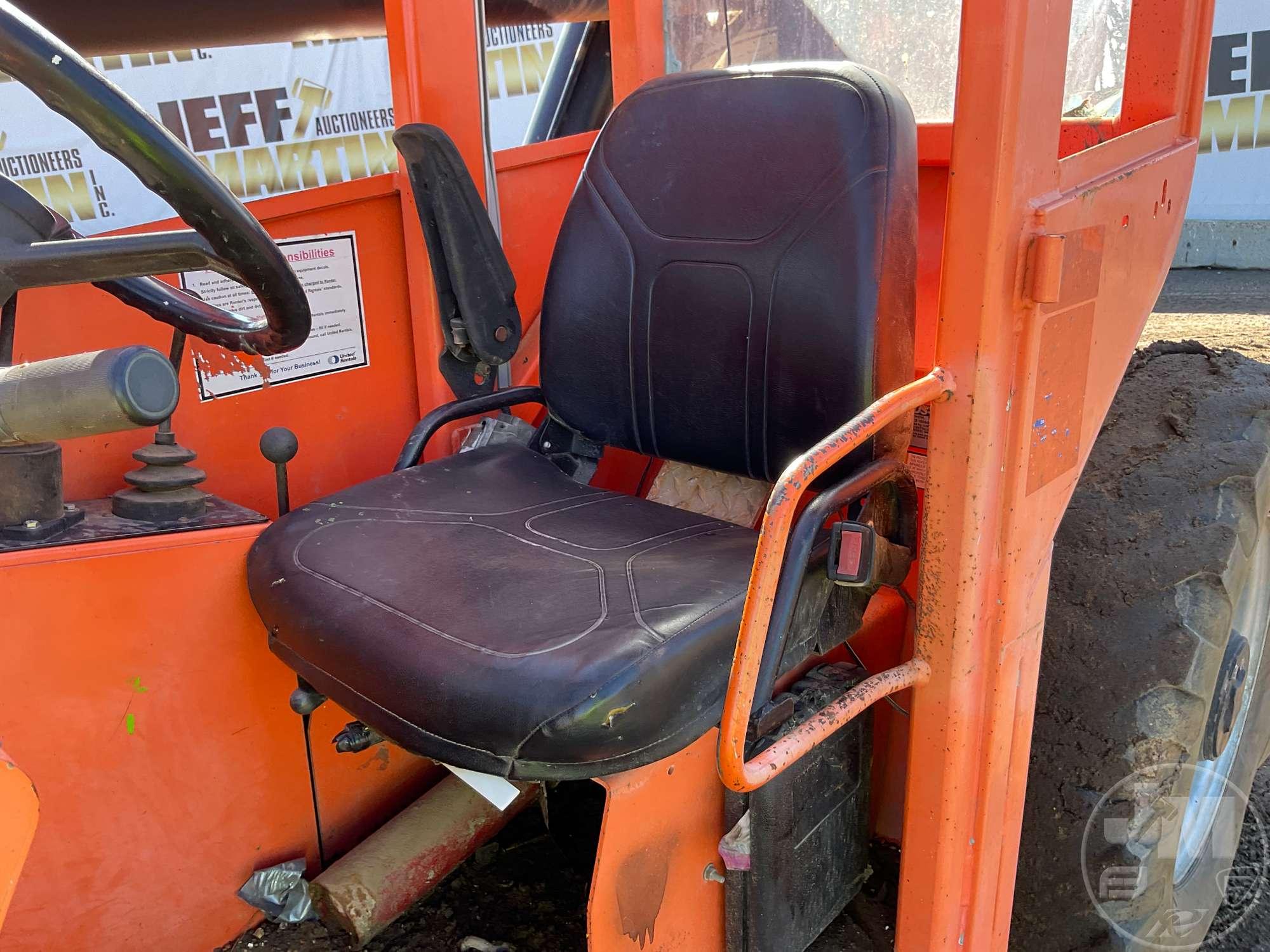 2012 JLG 8042 TELESCOPIC FORKLIFT SN: 0160044681