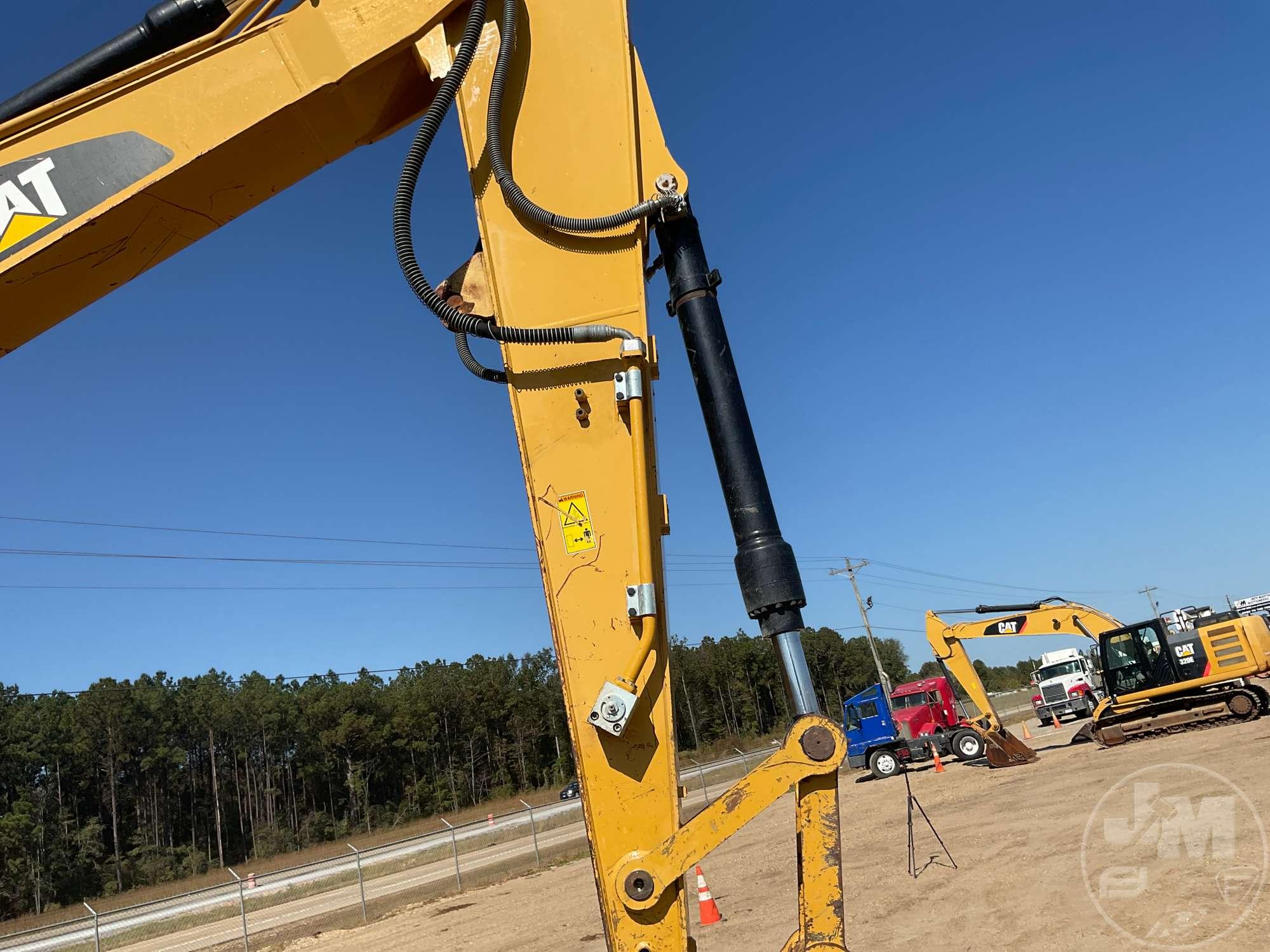 2014 CATERPILLAR 314EL CR HYDRAULIC EXCAVATOR SN: ZJT00809