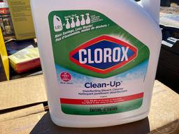 CLOROX A CASE OF (4) BOTTLES OF CLOROX CLEAN UP