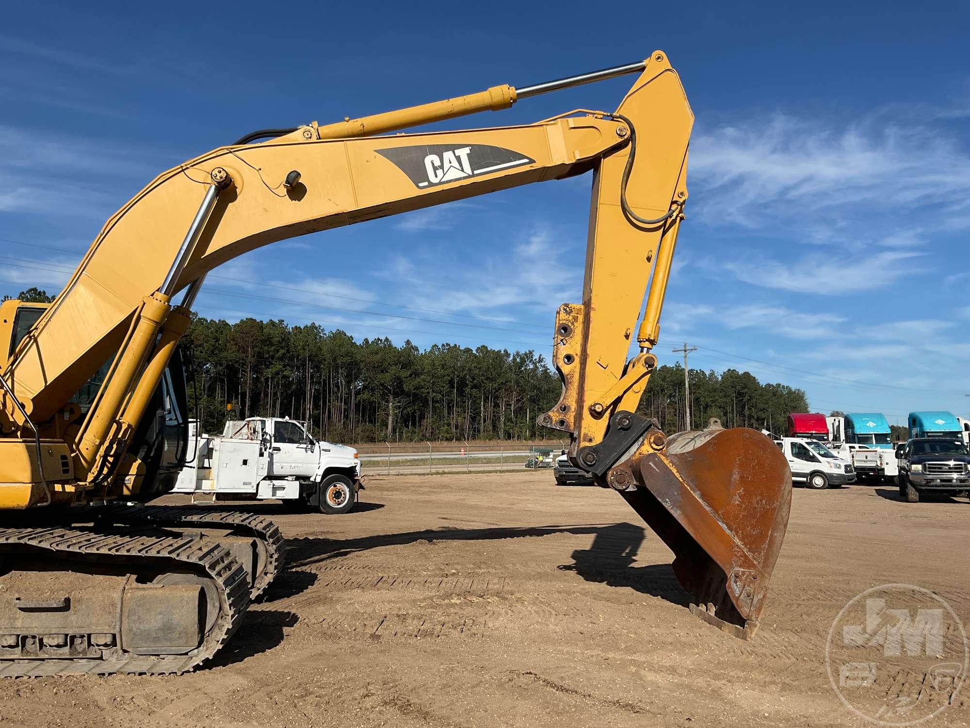 2003 CATERPILLAR 325CL HYDRAULIC EXCAVATOR SN: BMM00341