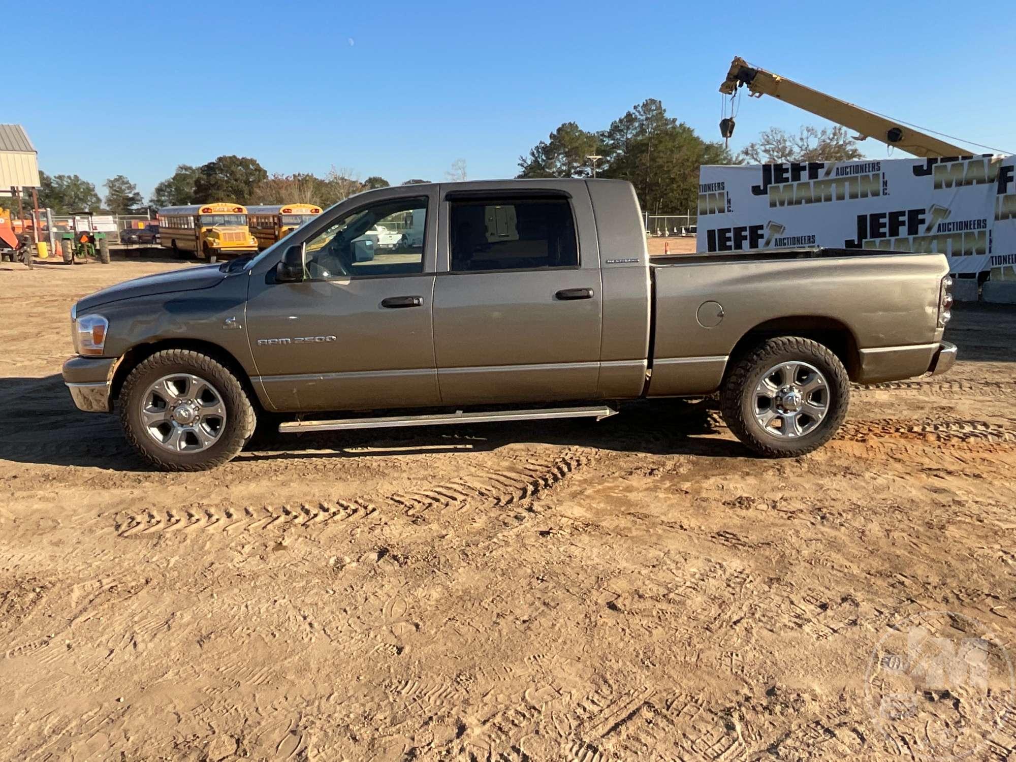 2006 DODGE RAM 2500 SLT  MEGA CREW CAB 3/4 TON PICKUP VIN: 3D7KR29C86G209021