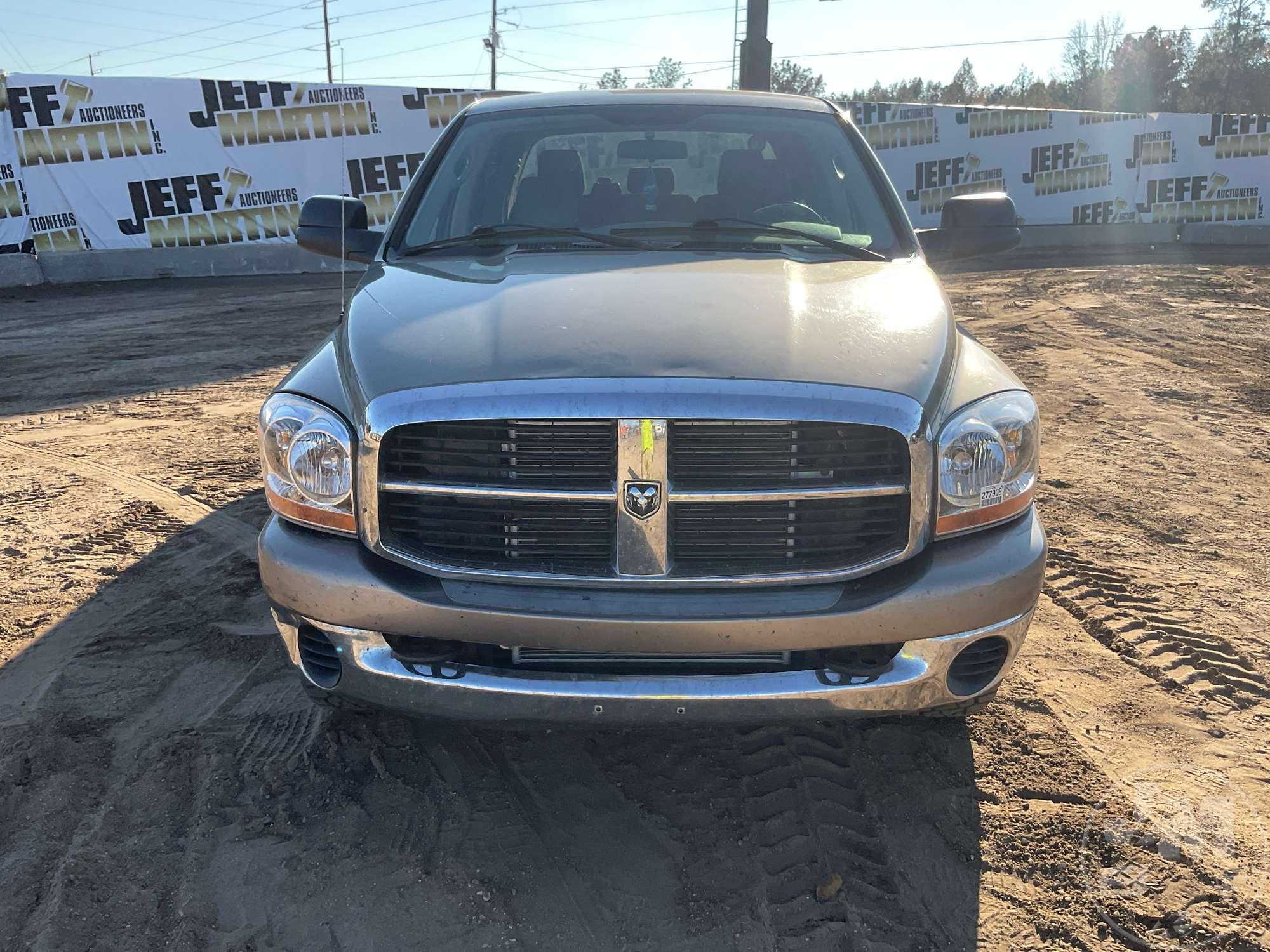 2006 DODGE RAM 2500 SLT  MEGA CREW CAB 3/4 TON PICKUP VIN: 3D7KR29C86G209021