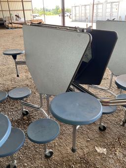 CAFETERIA TABLE