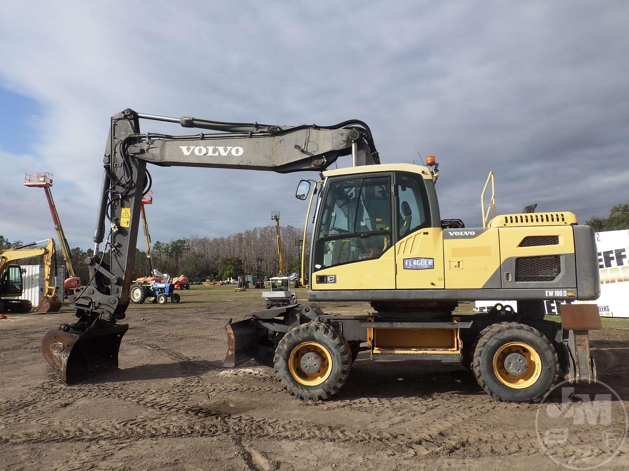 2012 VOLVO EW180D MOBILE EXCAVATOR SN: VCEW180DK00220040