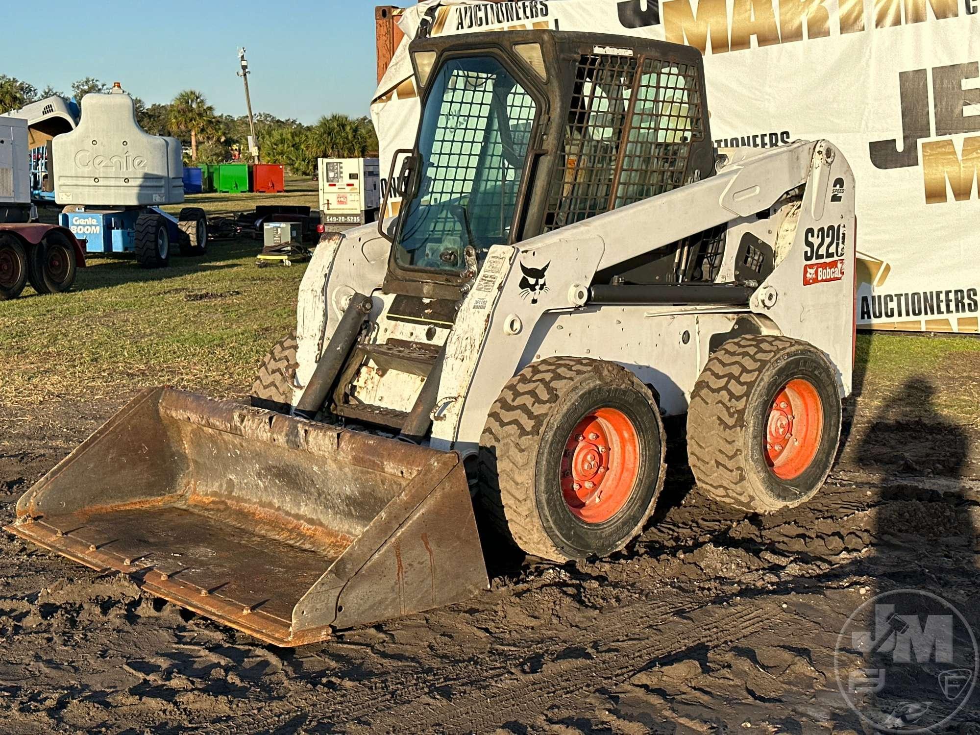 2008 BOBCAT S220 SKID STEER SN: A5GK20393 CAB