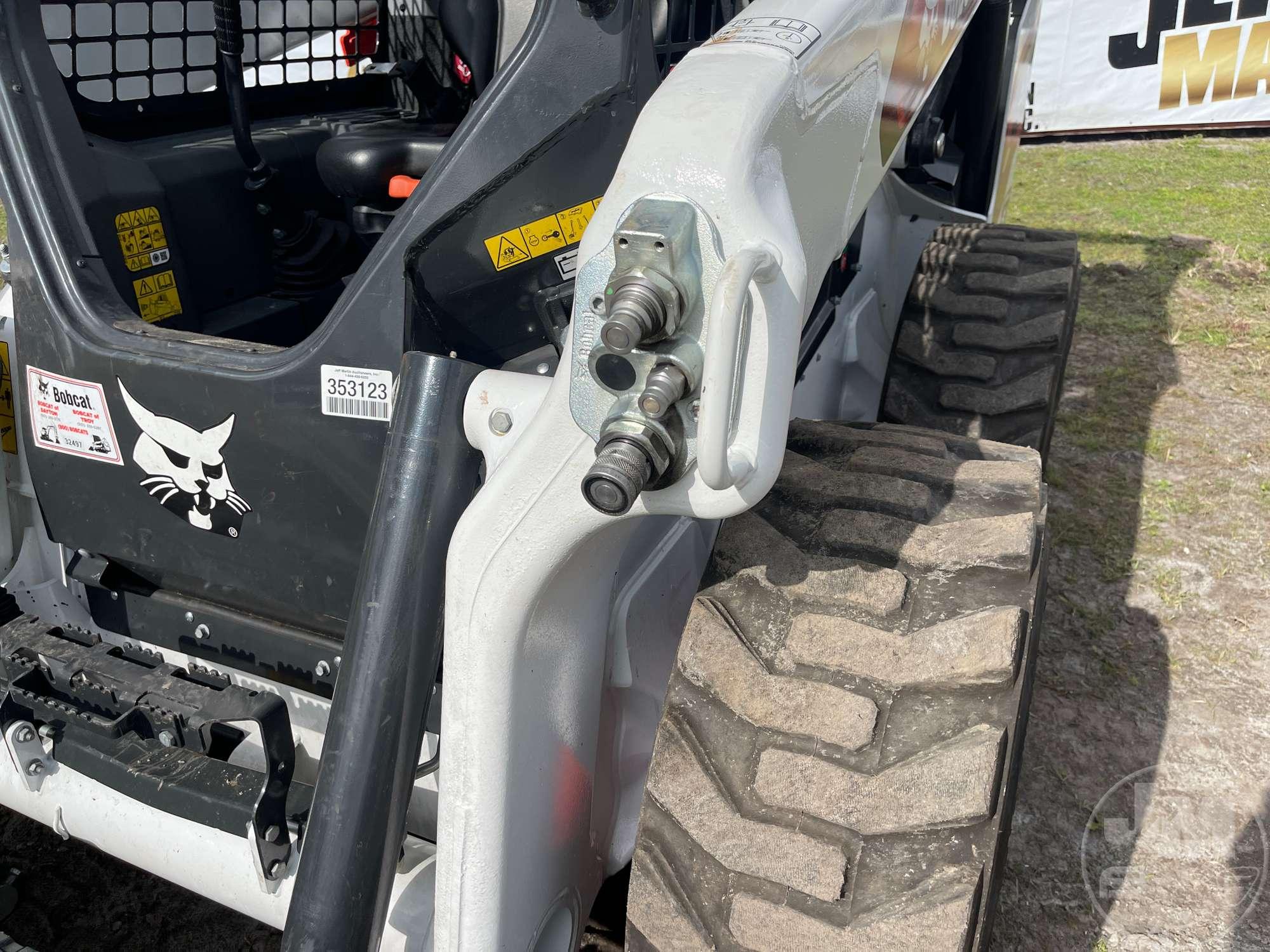 2022 BOBCAT S76 R-SERIES SKID STEER SN: B4CD16258 CANOPY