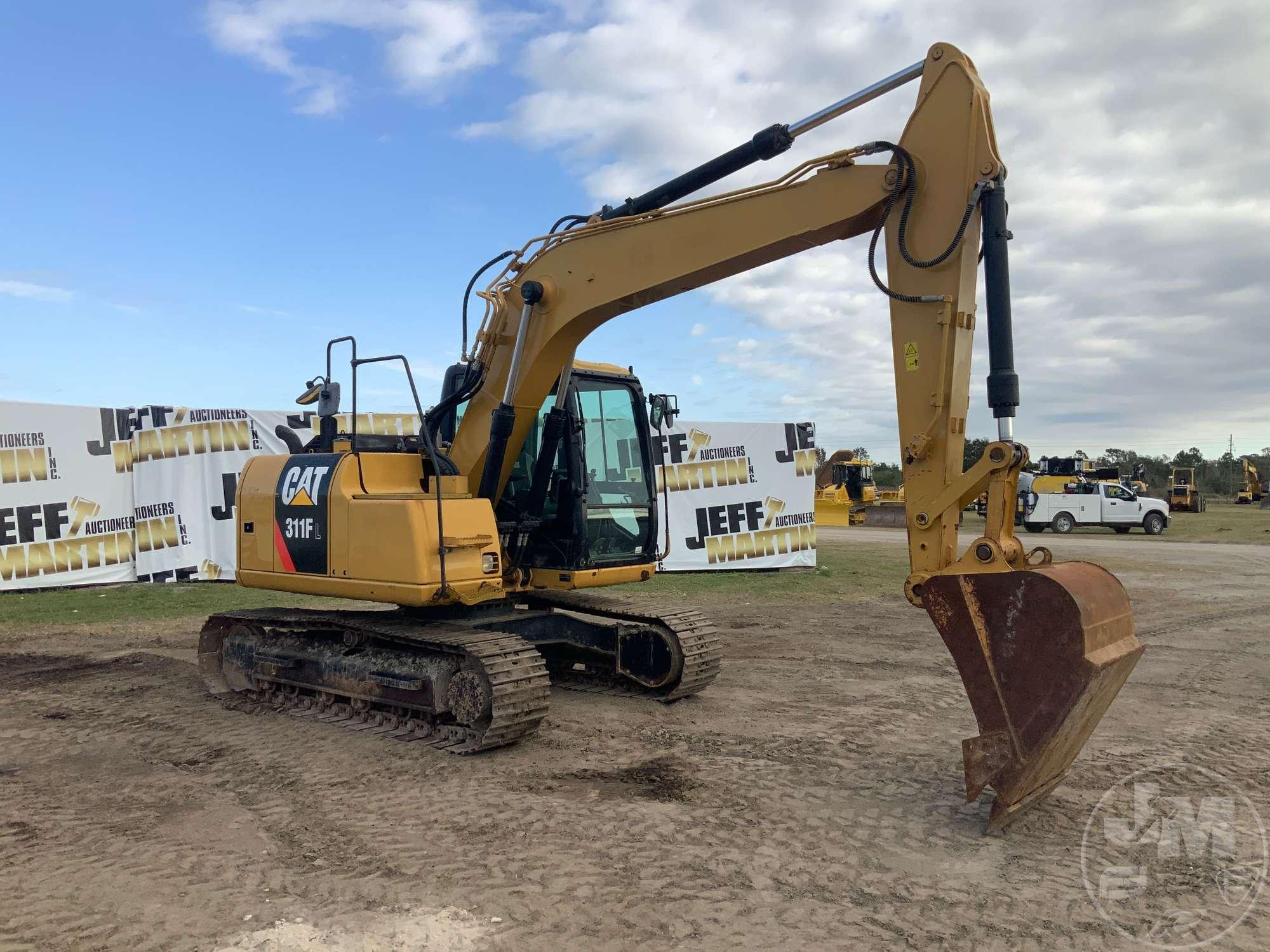 2016 CATERPILLAR 311FLRR HYDRAULIC EXCAVATOR SN: JFT00945