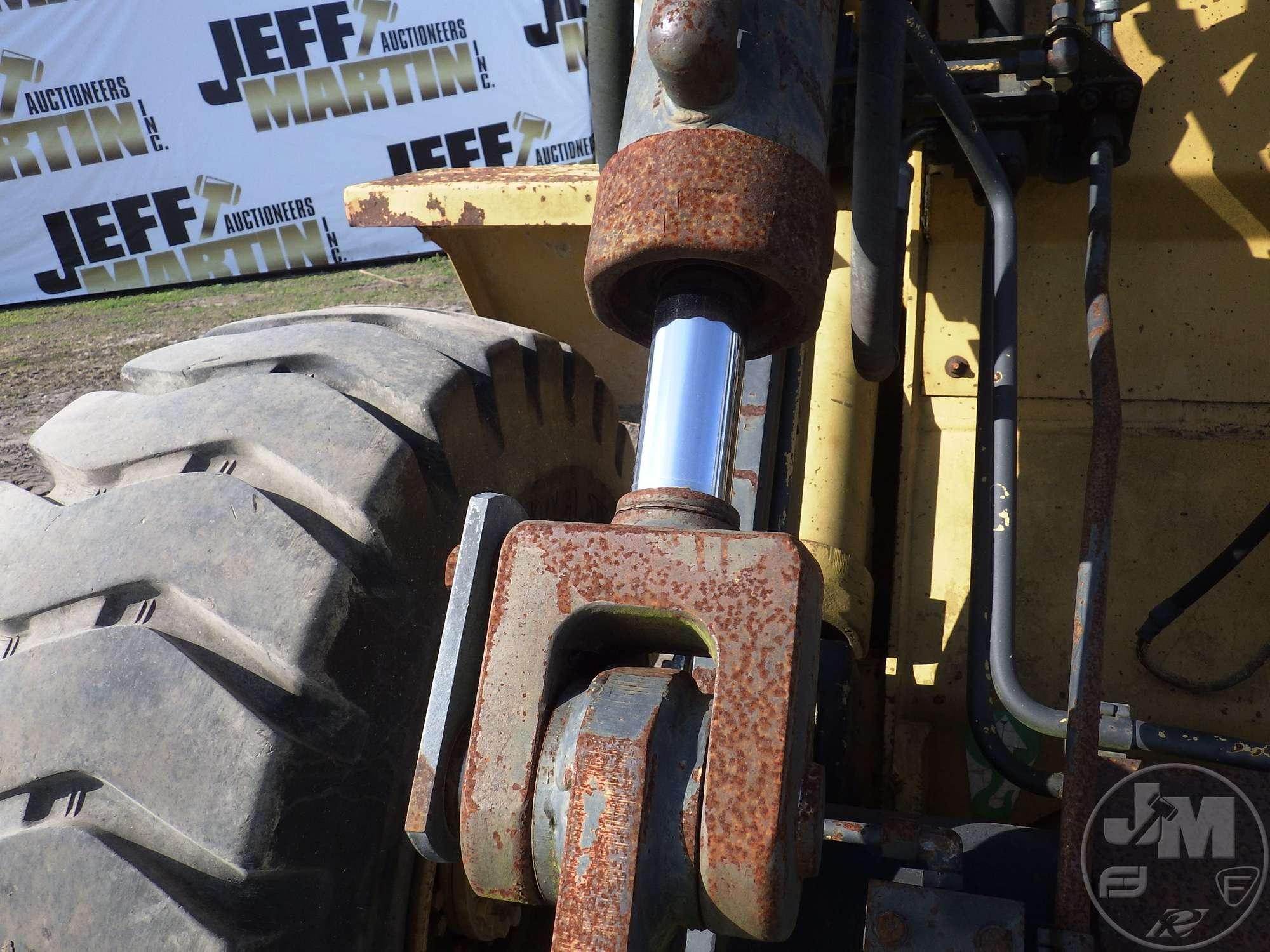 1990 CATERPILLAR IT18B WHEEL LOADER SN: 4ZD00806