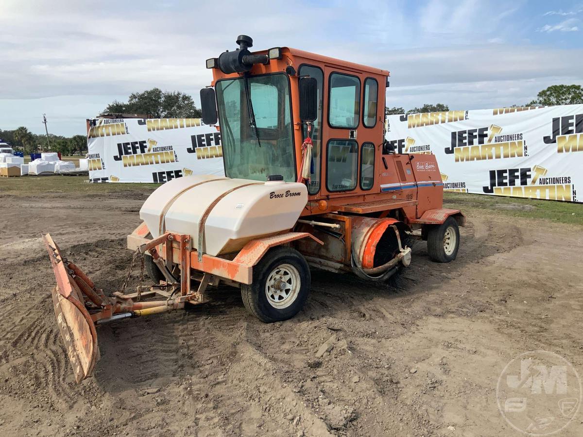 2006 BROCE RJ350 SN: 405064 SWEEPER