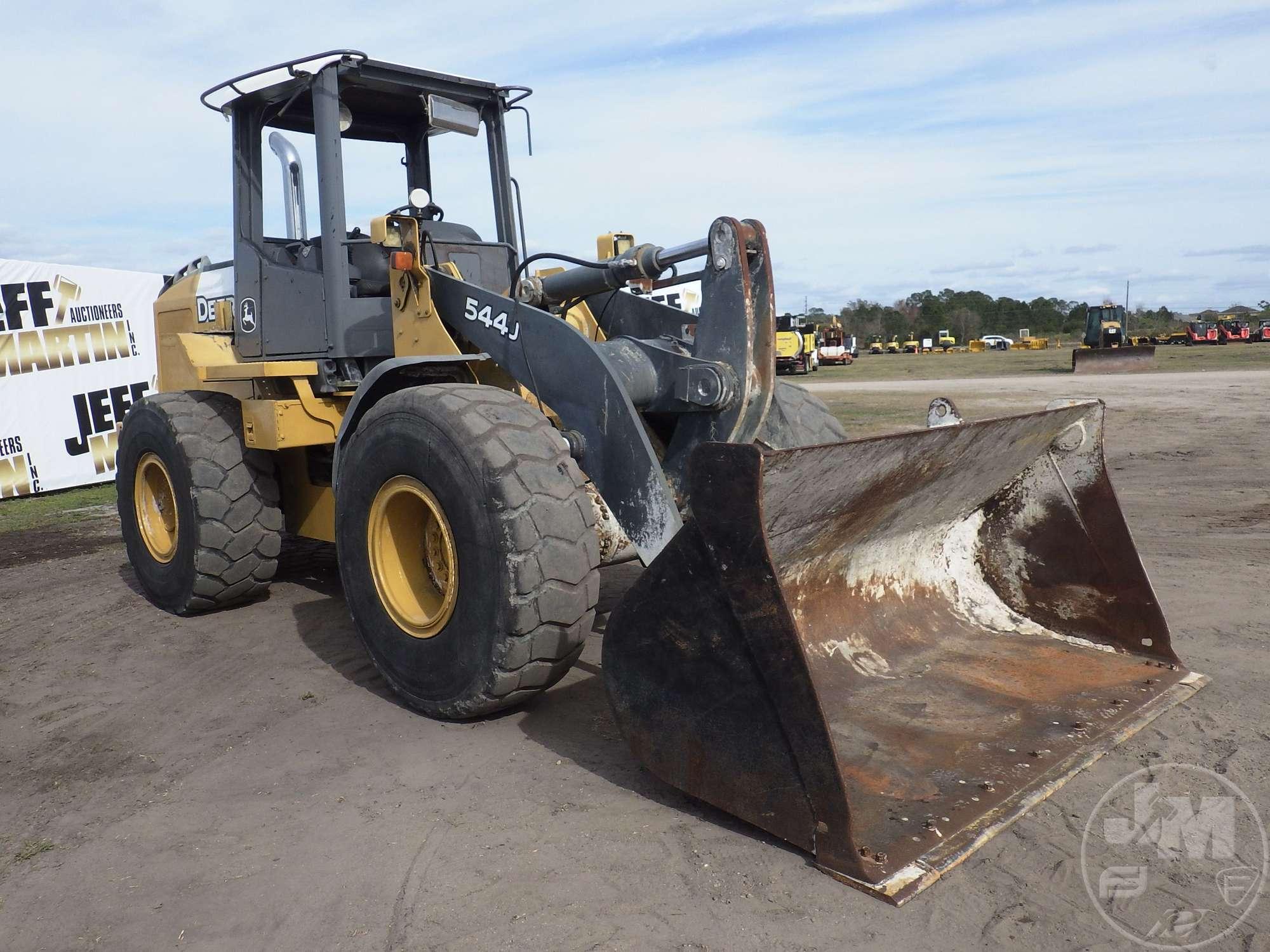 2005 DEERE 544J WHEEL LOADER SN: DW544JZ592771