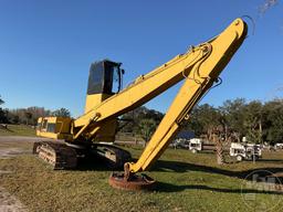 2000 NEW HOLLAND EC215 HYDRAULIC EXCAVATOR SN: 721543