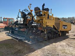 2011 CATERPILLAR AP1055D CRAWLER ASPHALT PAVER SN: FAC00771