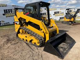 2015 CATERPILLAR MODEL 259D MULTI TERRAIN LOADER SN: FTL03230