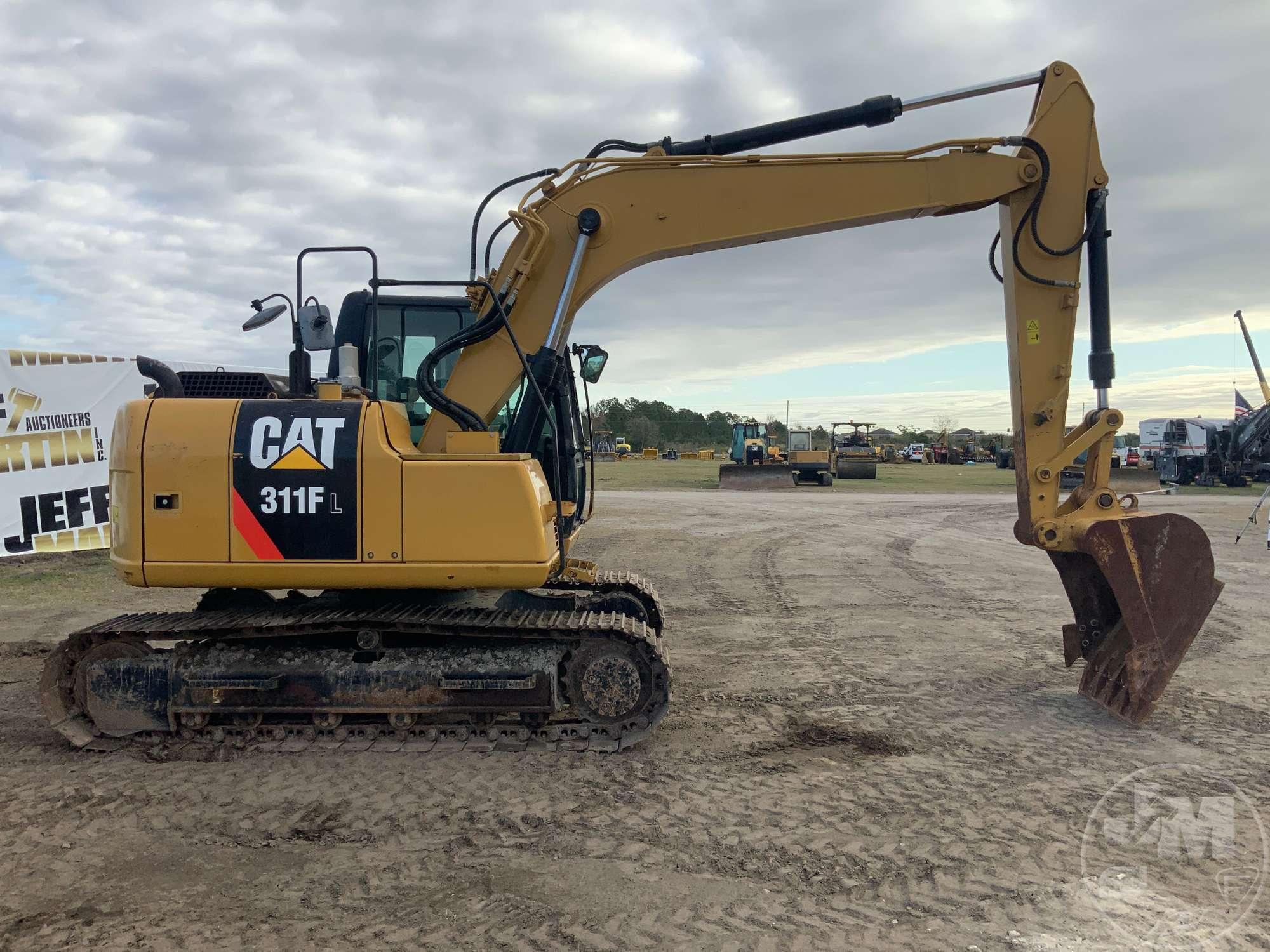 2016 CATERPILLAR 311FLRR HYDRAULIC EXCAVATOR SN: JFT00945