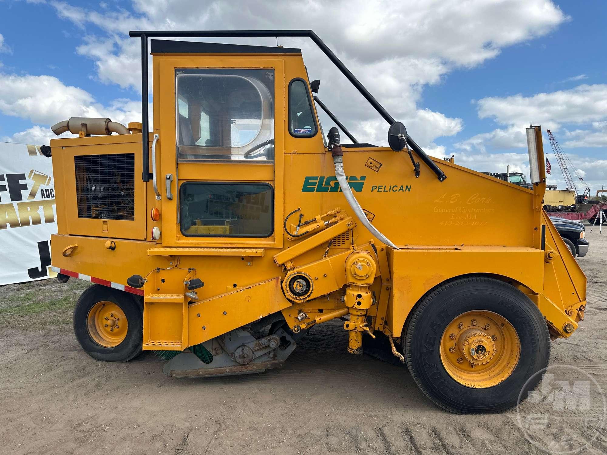 1999 ELGIN PELICAN VIN: S8693D S SWEEPER TRUCK