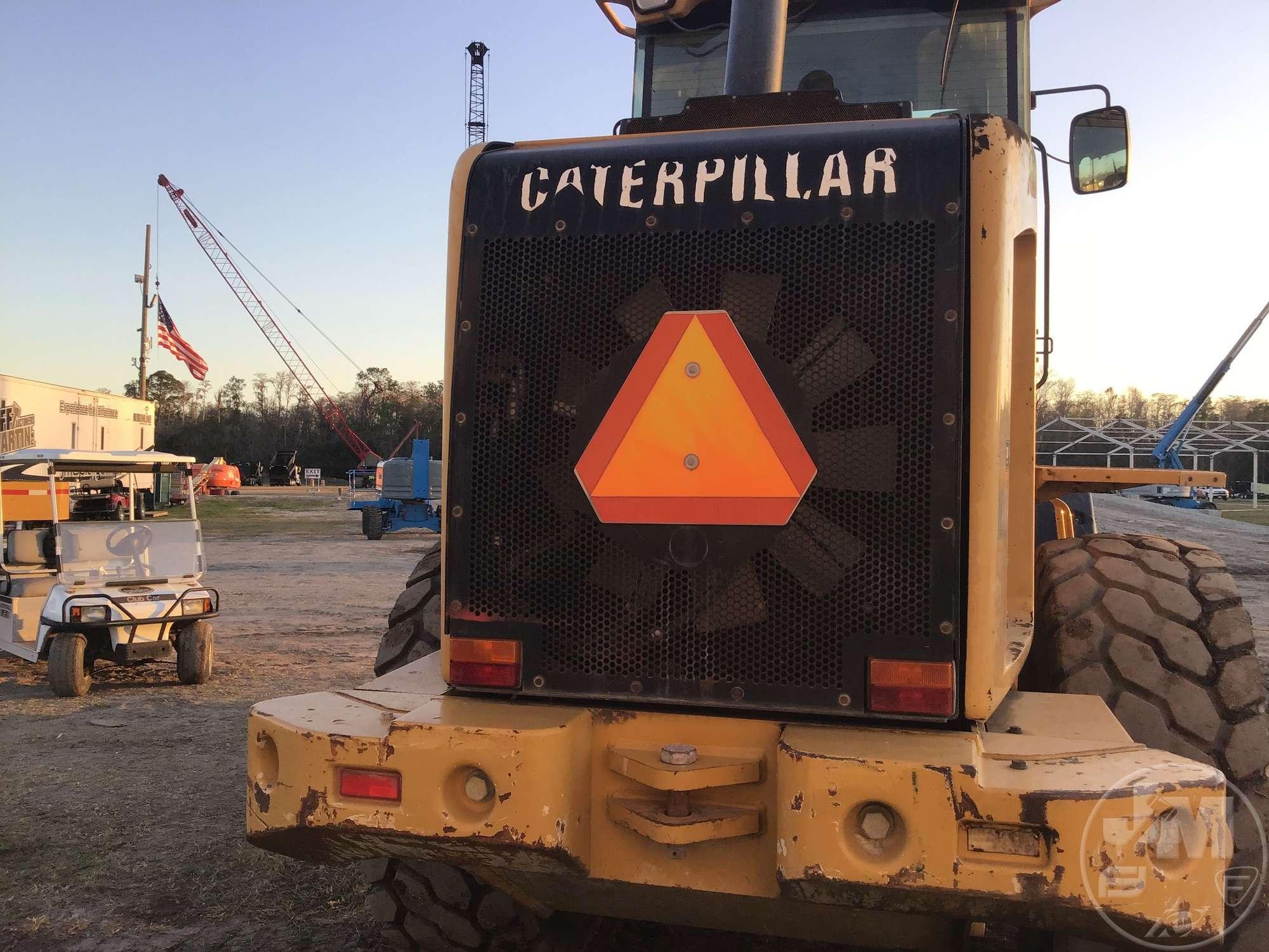 2011 CATERPILLAR 924H WHEEL LOADER SN: CAT0924HKHXC02019