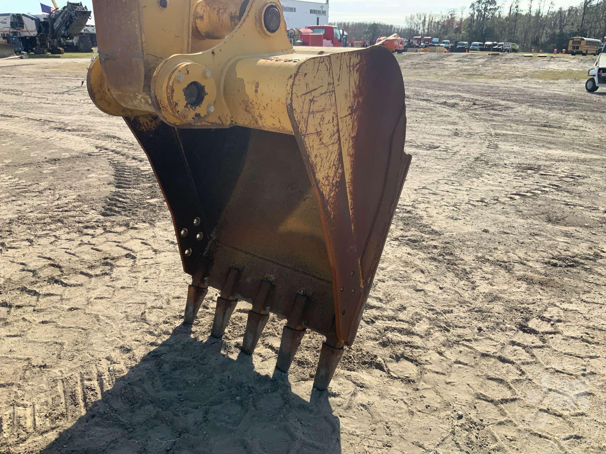 2015 CATERPILLAR 311FLRR HYDRAULIC EXCAVATOR SN: CAT0311FCJFT00745