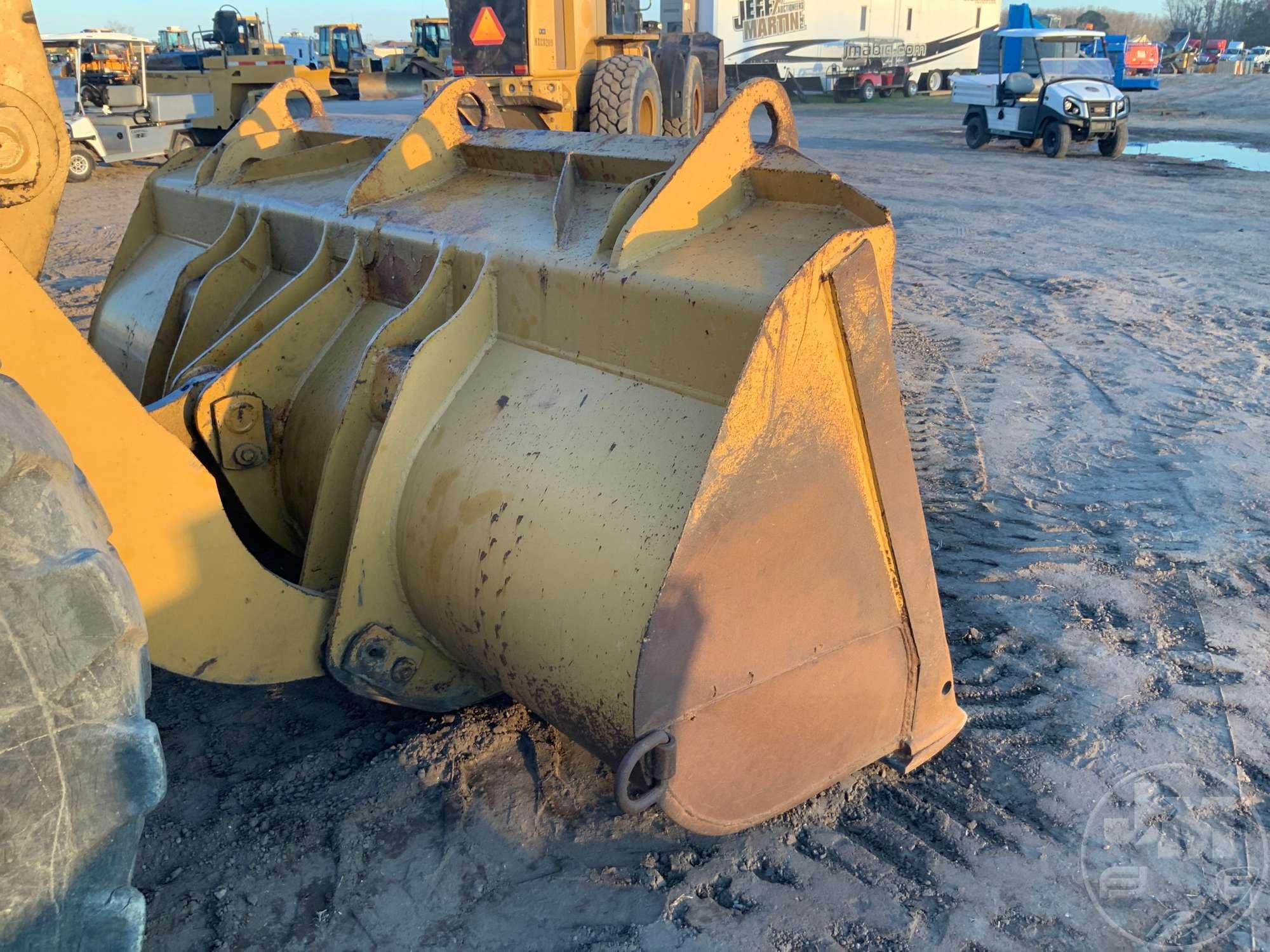 1988 KOMATSU WA250-1L WHEEL LOADER SN: 10345