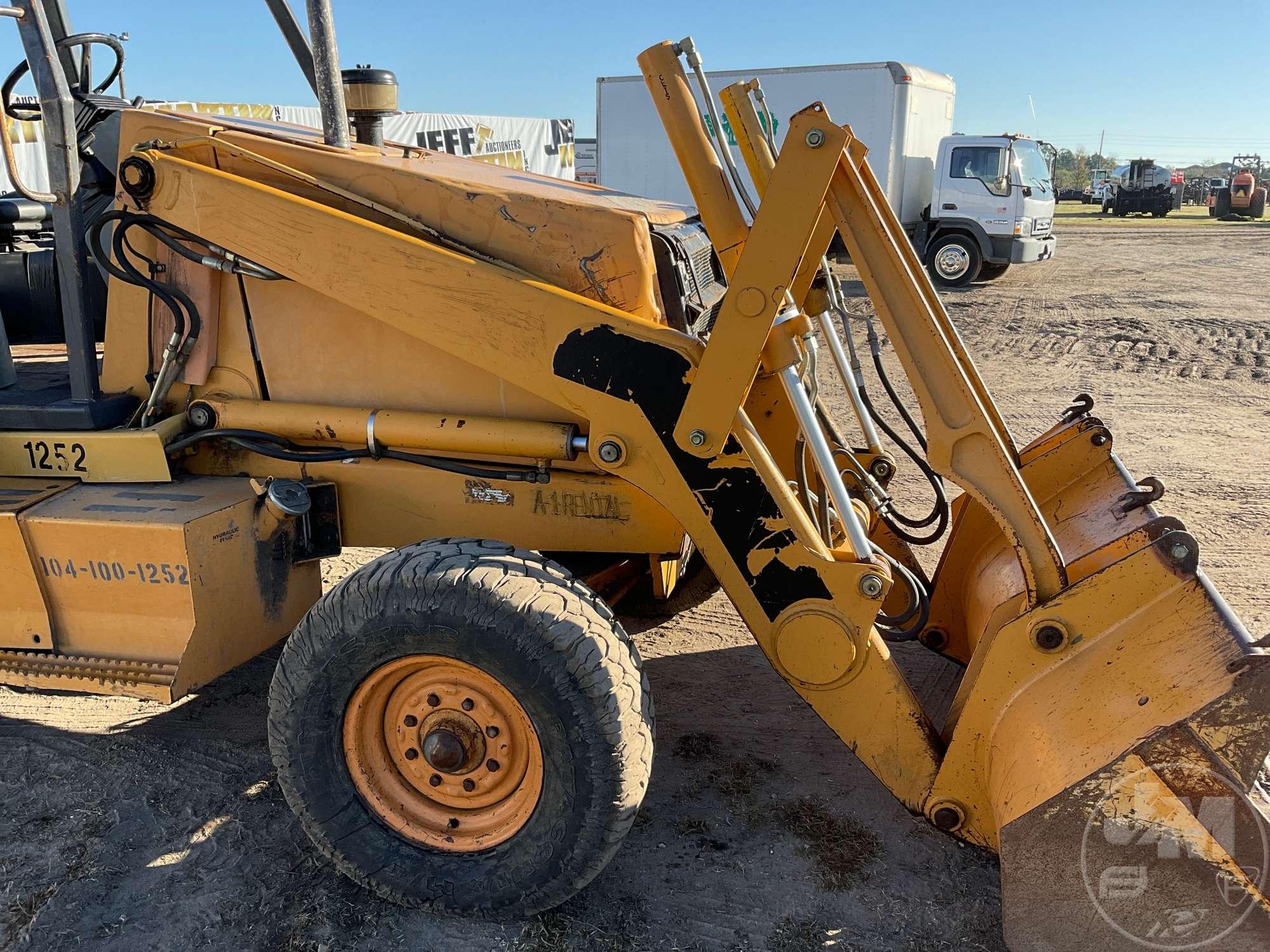 1998 CASE 570 LXT SN: JJG0225504 SKIP LOADER