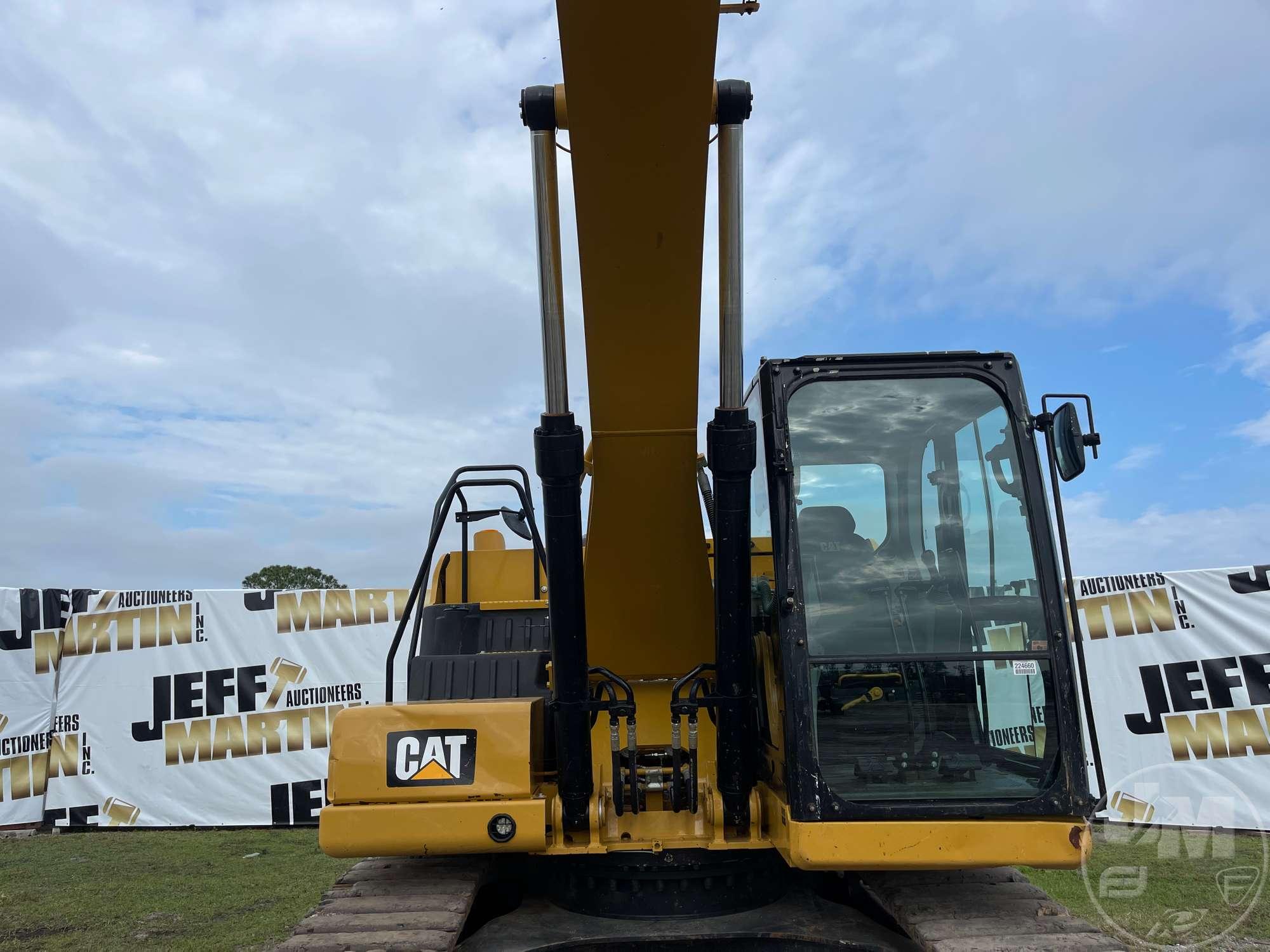 2018 CATERPILLAR 320GC HYDRAULIC EXCAVATOR SN: KTN-00437