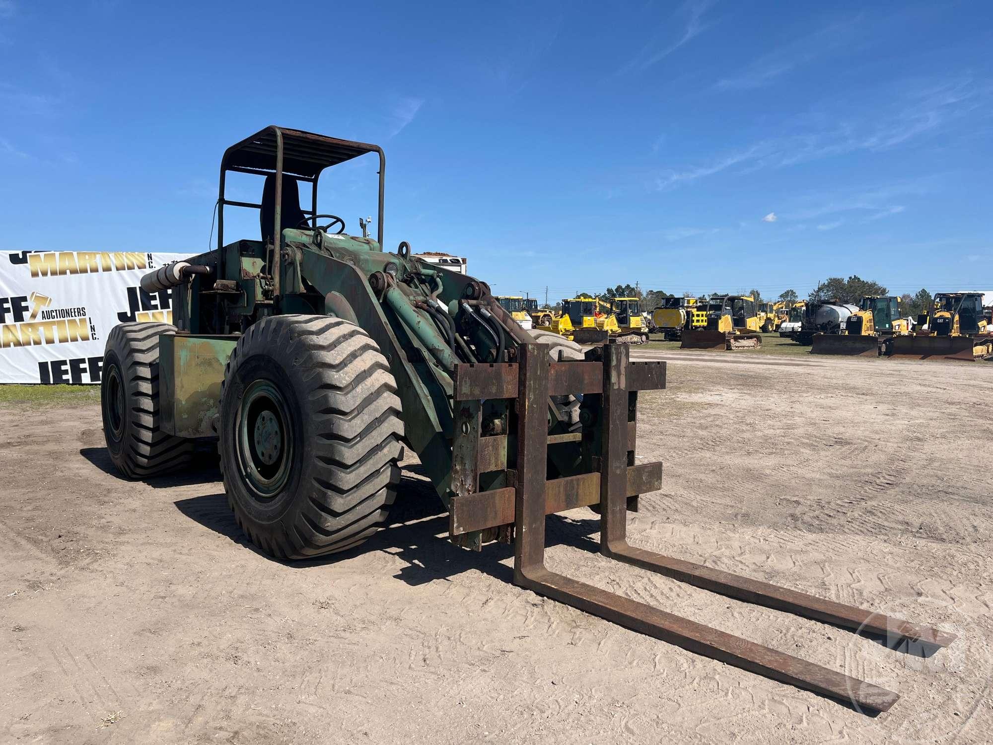 TROJAN 3000 WHEEL LOADER SN: 75-1368