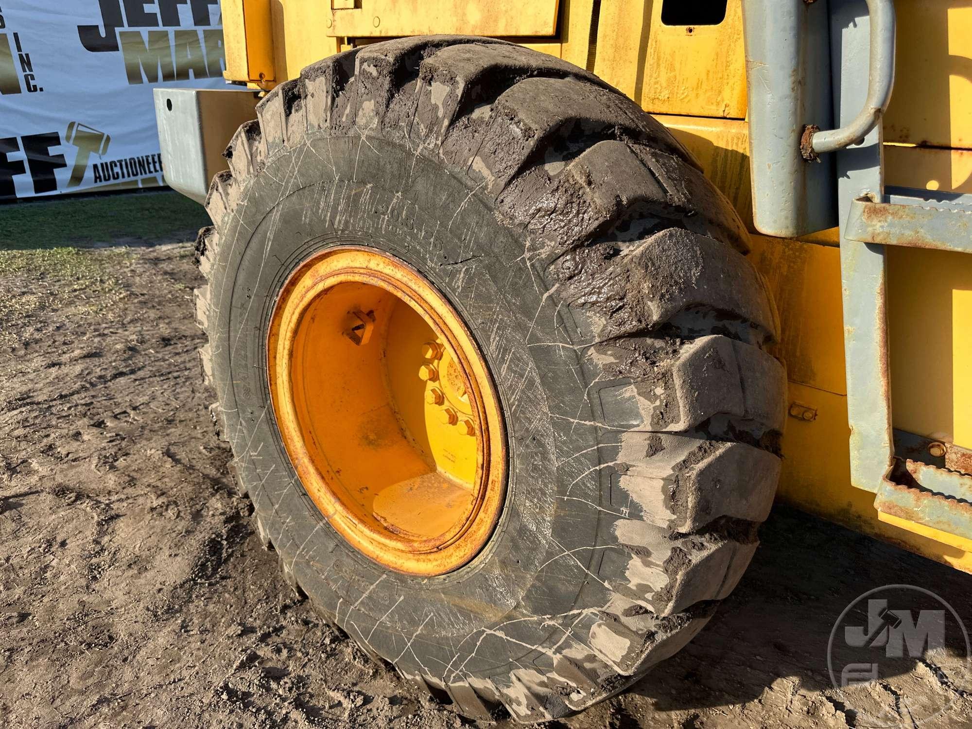 KOMATSU WA250 WHEEL LOADER SN: A715198