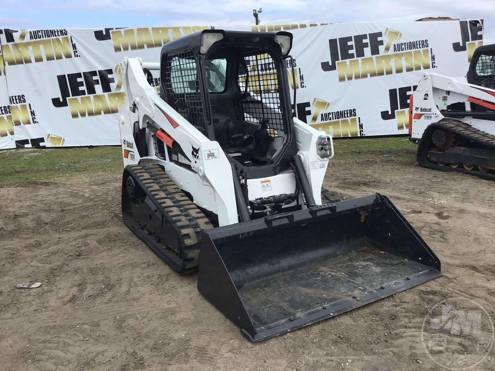 2015 BOBCAT MODEL T590 MULTI TERRAIN LOADER SN: ALJU16331 CANOPY