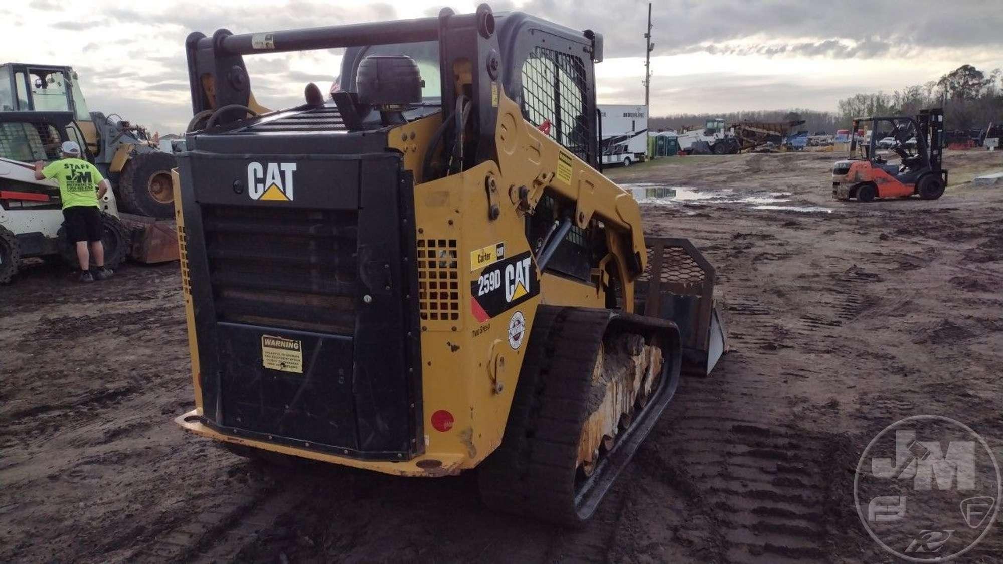 2019  CATERPILLAR MODEL 259D MULTI TERRAIN LOADER SN: CAT259DPFTL20485 CAB