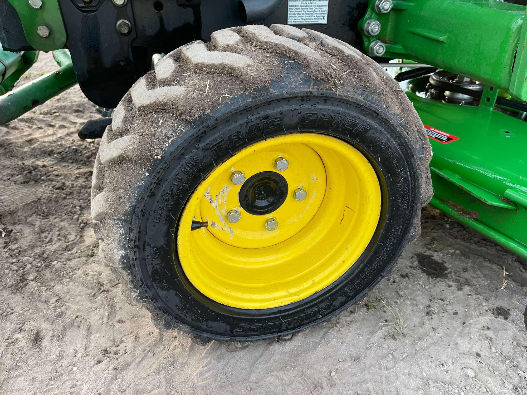 2017 JOHN DEERE 1025R 4X4 TRACTOR W/ LOADER SN: 1LV1025RTHH133741