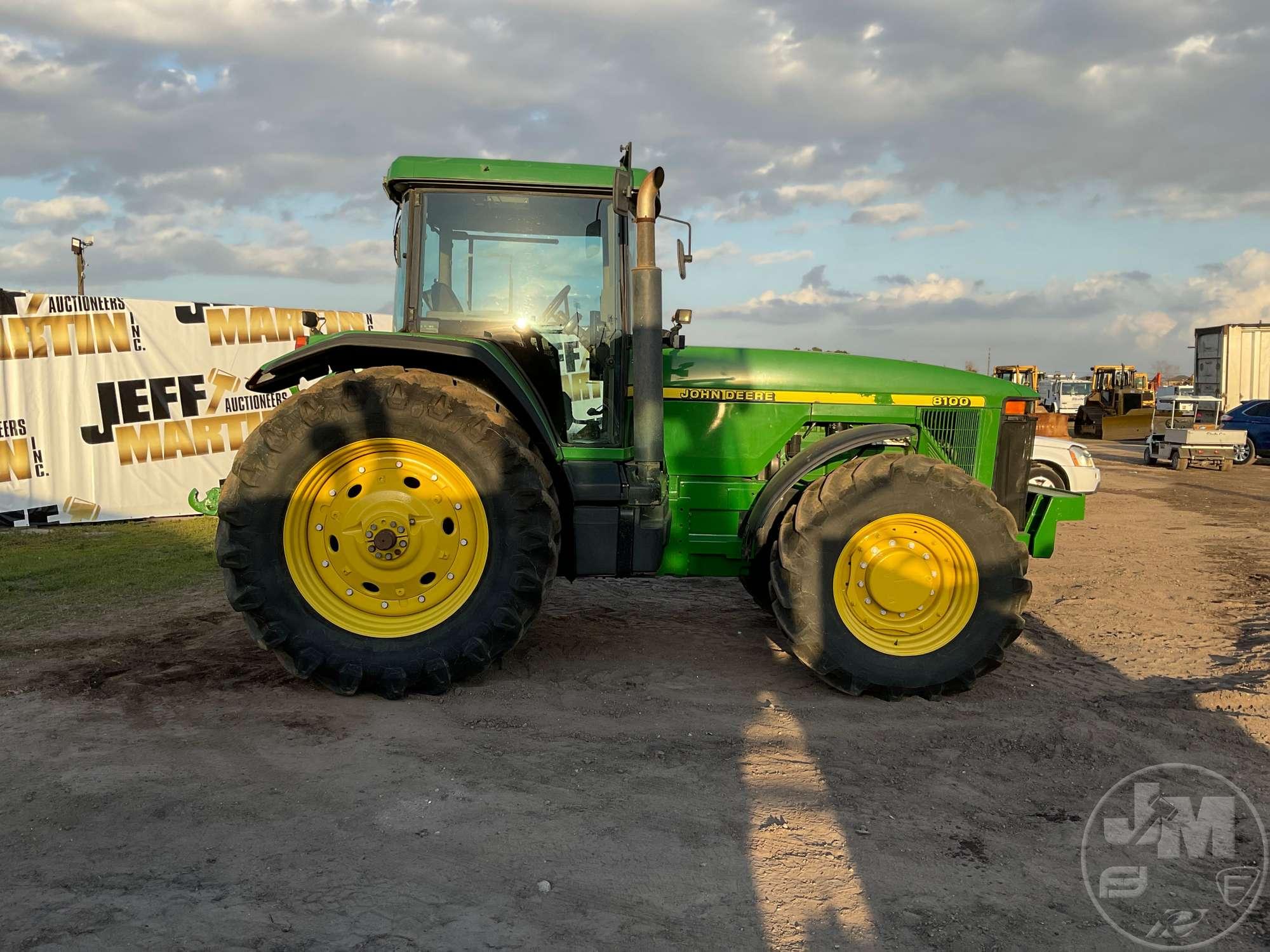 JOHN DEERE 8100 4X4 TRACTOR SN: RW8100P013165