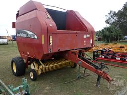 NEW HOLLAND  ROUND BALER BR780 SN: 63472