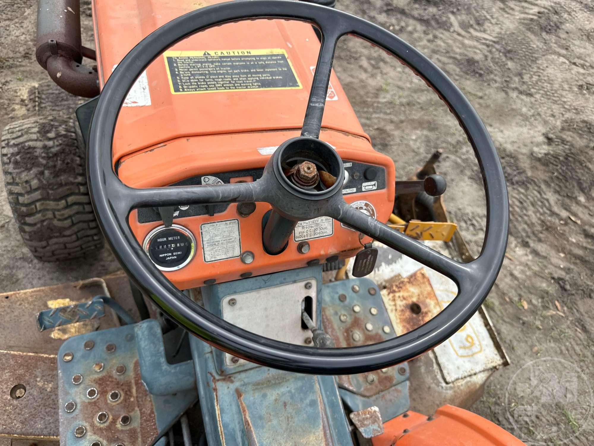 KUBOTA B7100HST E TRACTOR SN: B7100HE12242