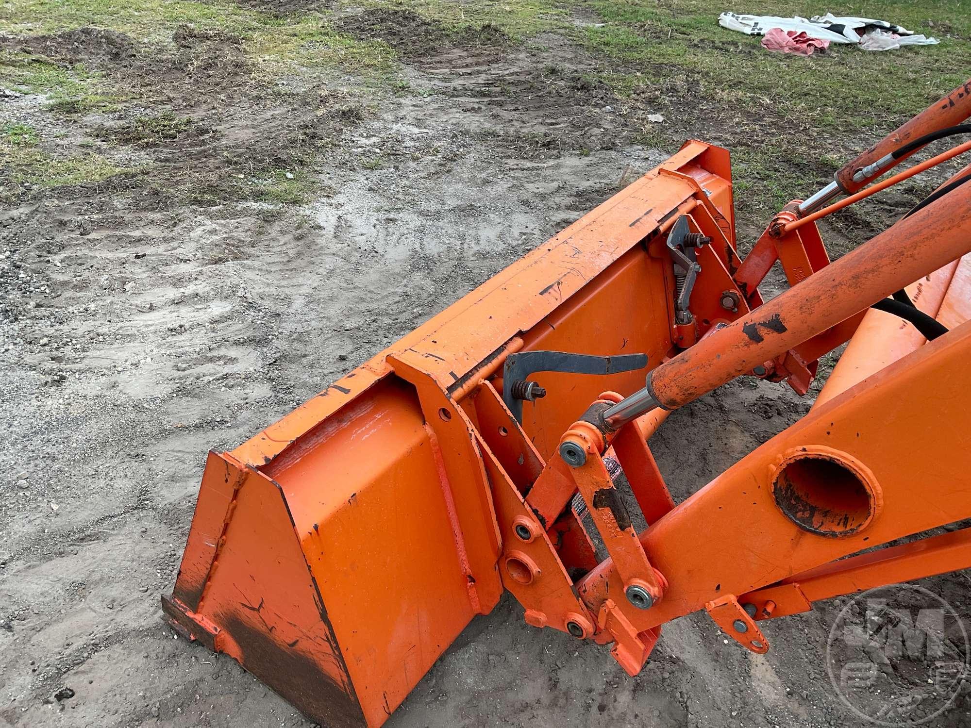 2012 KUBOTA L5740D 4X4 TRACTOR W/ LOADER SN: 73498